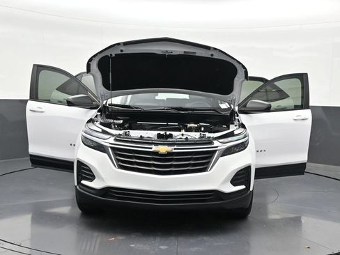 Used 2024 Chevrolet Equinox LS w/ Driver Confidence II Package FWD image 41