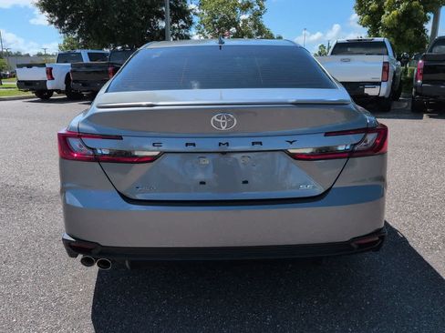 Used 2026 Toyota Camry SE FWD image 5