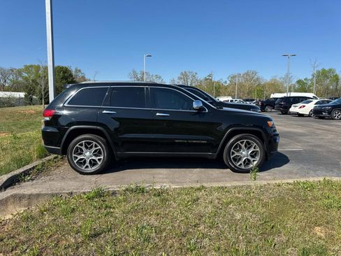 Used 2020 Jeep Grand Cherokee Limited image 3