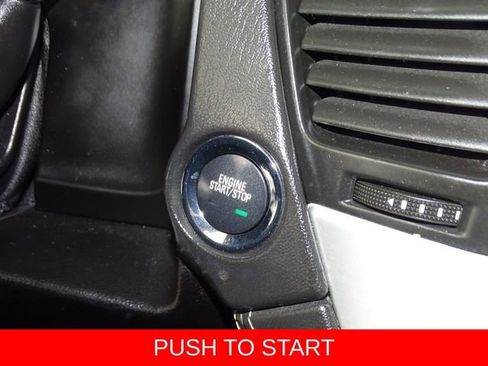 Used 2016 GMC Yukon SLT w/ Open Road Package AWD/4WD image 9