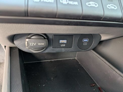 Certified 2026 Hyundai Elantra Hybrid FWD image 24