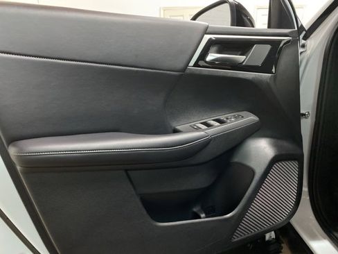 Used 2024 Mitsubishi Outlander Ralliart image 14