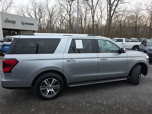 Used 2023 Ford Expedition Max Limited image 27