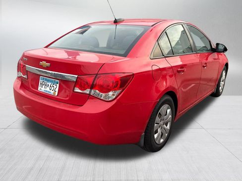 Used 2016 Chevrolet Cruze LS image 6