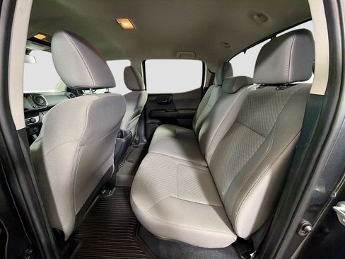 Used 2023 Toyota Tacoma SR AWD/4WD image 23