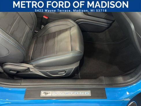 Used 2022 Ford Mustang GT Premium w/ Equipment Group 401A RWD image 42