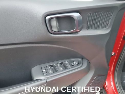 Certified 2025 Hyundai Venue Limited FWD image 10