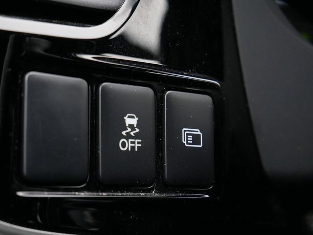 Used 2022 Mitsubishi Outlander SEL AWD/4WD image 17