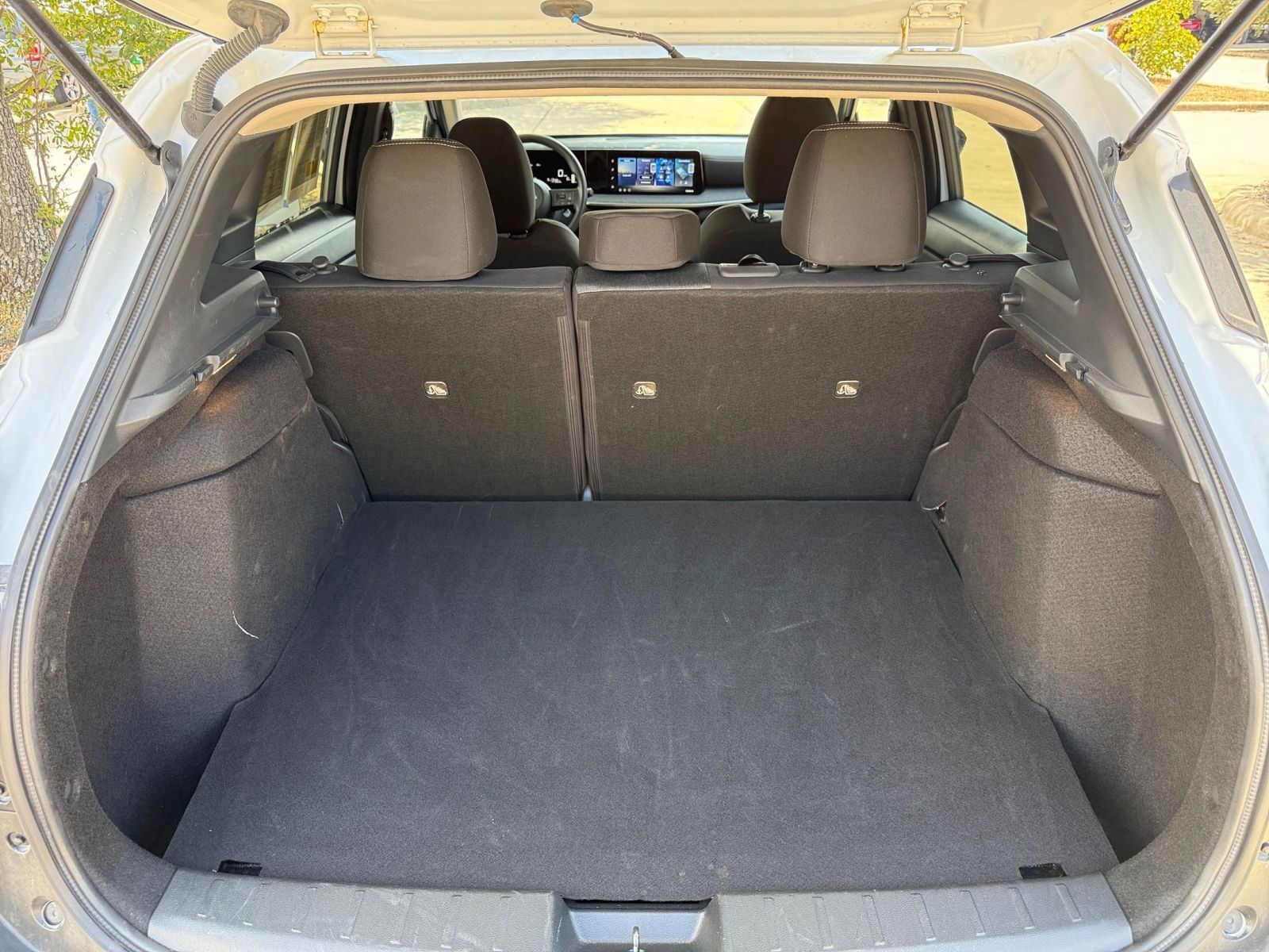 Used 2026 Nissan Kicks SV w/ Cold Weather Package AWD/4WD image 30