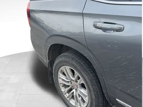 Used 2022 GMC Yukon SLT w/ SLT Premium Package image 7