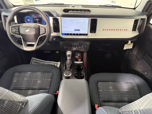 New 2025 Ford Bronco Heritage Edition image 11