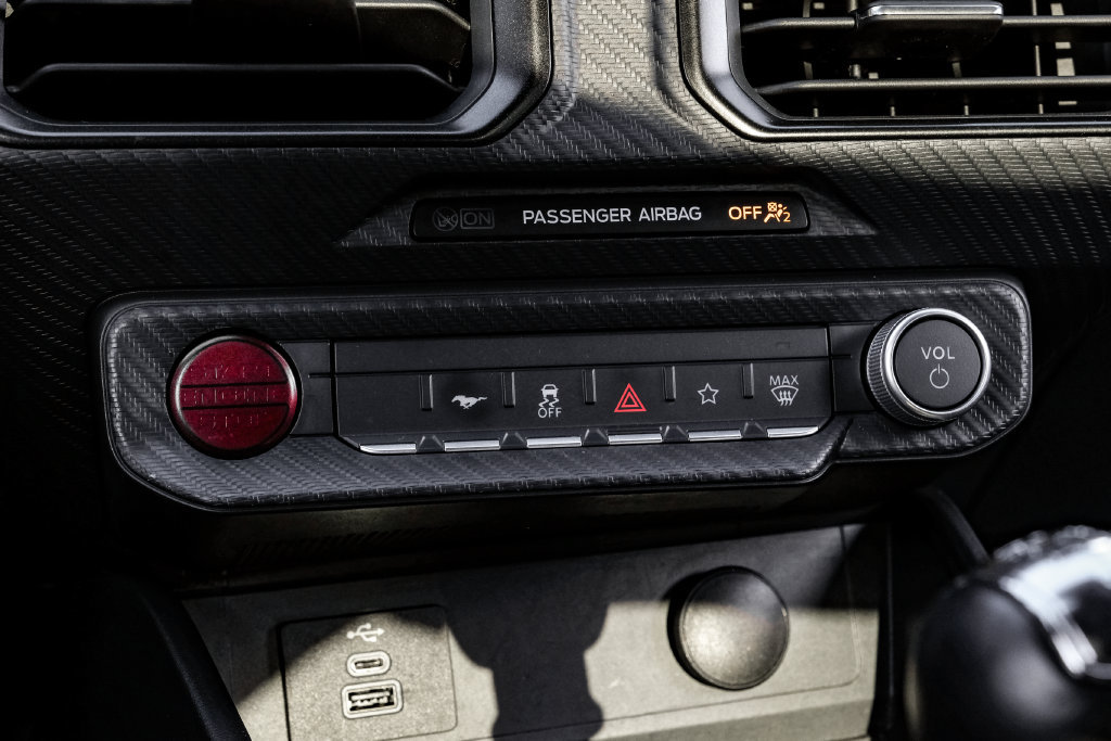 Used 2024 Ford Mustang GT RWD image 20