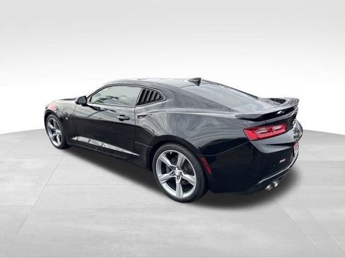 Used 2016 Chevrolet Camaro SS image 7