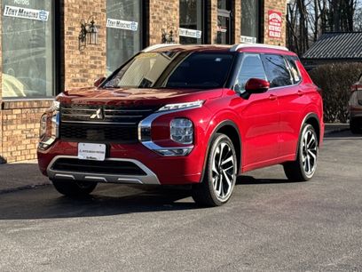 Used 2023 Mitsubishi Outlander SEL