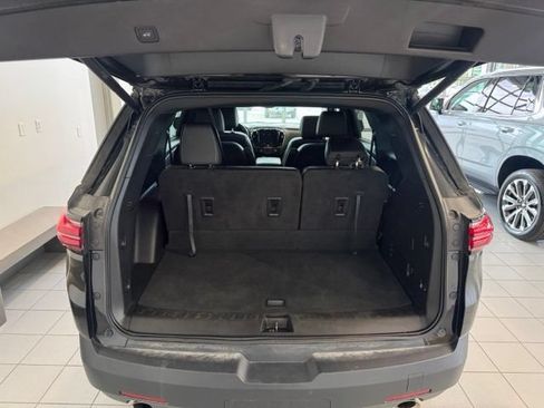 Certified 2023 Chevrolet Traverse LT w/ Rear Camera Mirror Package AWD/4WD image 43