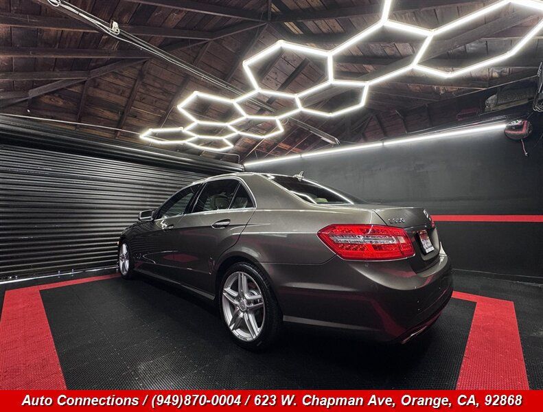 Used 2011 Mercedes-Benz E 350 Sedan image 4