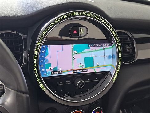 Used 2024 MINI Cooper S image 28