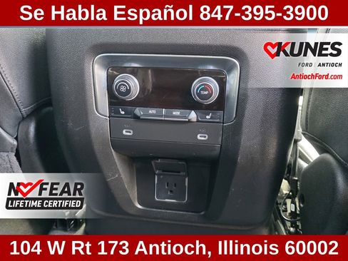 Used 2024 Chevrolet Tahoe Premier AWD/4WD image 36
