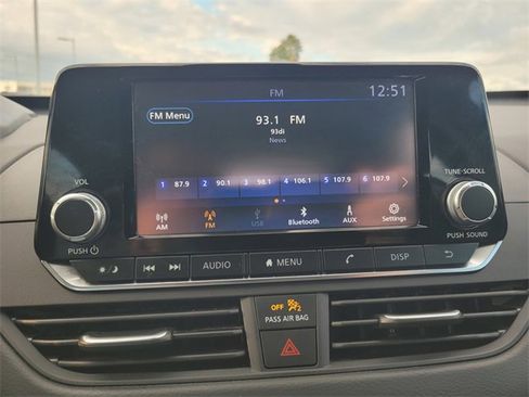 Certified 2022 Nissan Altima 2.5 S image 23