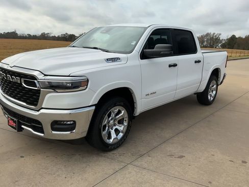 Used 2025 RAM 1500 Lone Star image 5