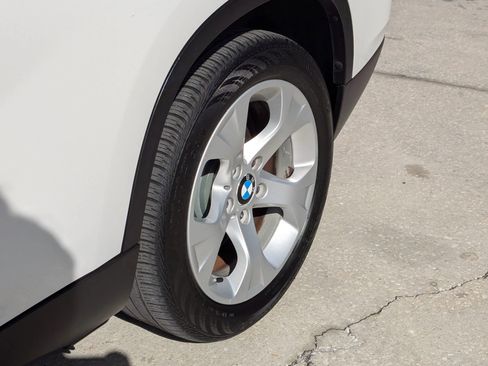 Used 2014 BMW X1 sDrive28i image 15