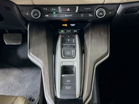 Used 2021 Honda Clarity Touring image 24
