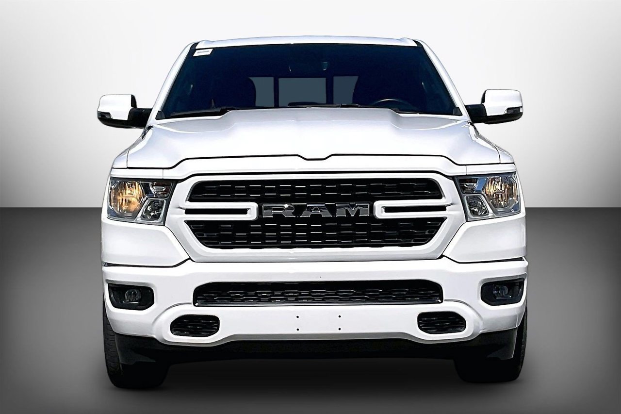 Used 2023 RAM 1500 Big Horn AWD/4WD image 3