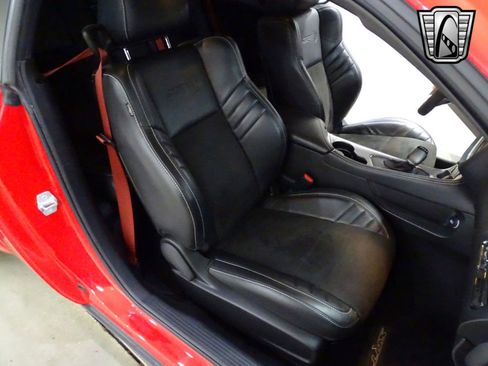 Used 2019 Dodge Challenger SRT Hellcat Redeye image 24