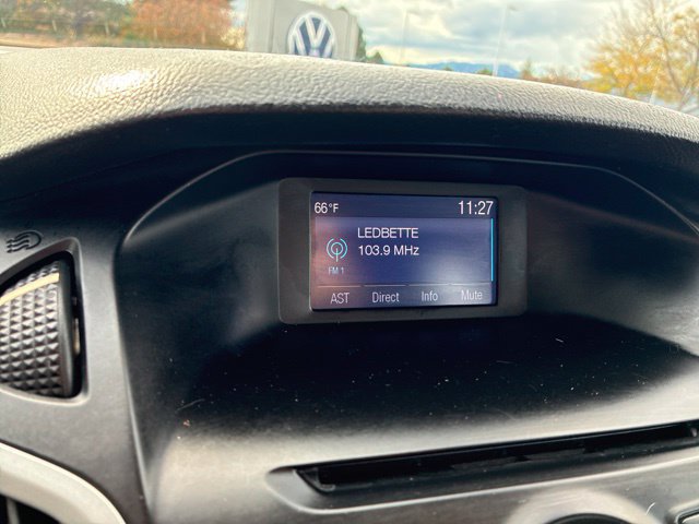 Used 2014 Ford Focus SE FWD image 21