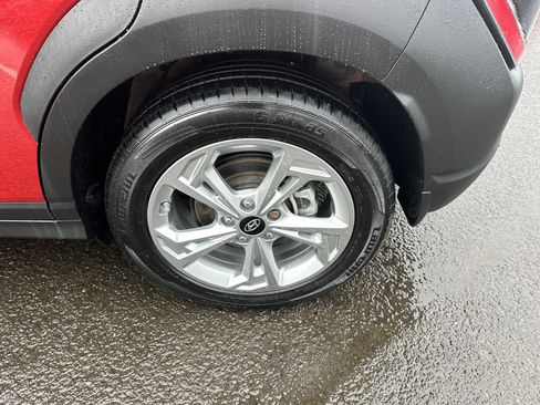 Used 2022 Hyundai Kona SEL w/ Convenience Package image 24