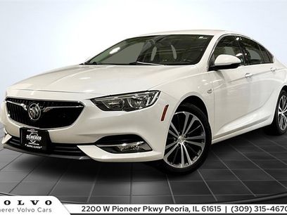 Used 2018 Buick Regal Essence