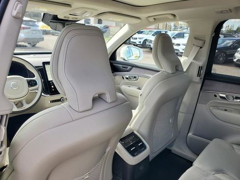 New 2026 Volvo XC90 T8 Ultra w/ Protection Package Premier AWD/4WD image 27