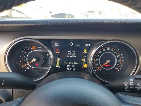 Used 2021 Jeep Wrangler Unlimited Sport image 24