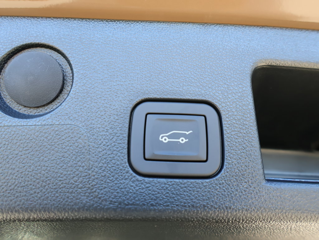 New 2027 Chevrolet Equinox LT w/ Convenience Package II AWD/4WD image 31