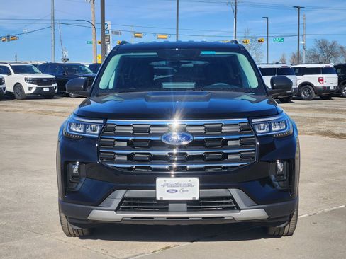 New 2026 Ford Explorer Active w/ Active Comfort Package image 6