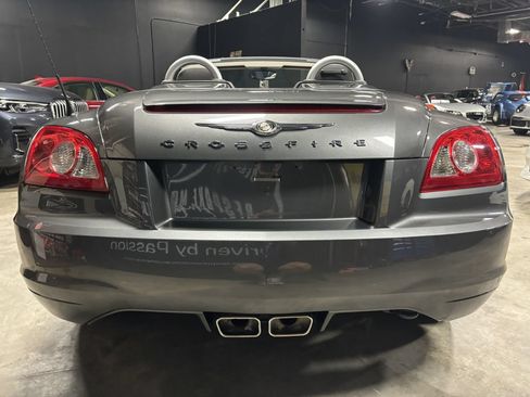 Used 2005 Chrysler Crossfire Limited RWD image 10