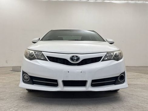 Used 2012 Toyota Camry SE image 10