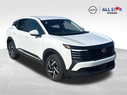 Used 2025 Nissan Kicks SV