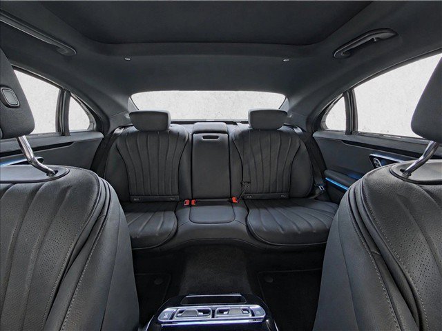 Used 2023 Mercedes-Benz S 500 4MATIC image 27