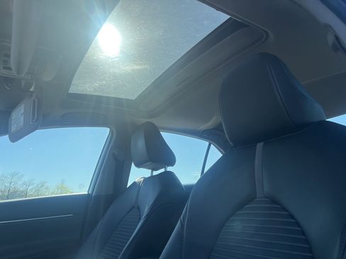 Used 2024 Toyota Camry SE w/ Audio Upgrade Package image 10