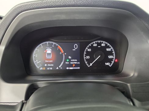 Used 2025 Honda Ridgeline Sport image 20