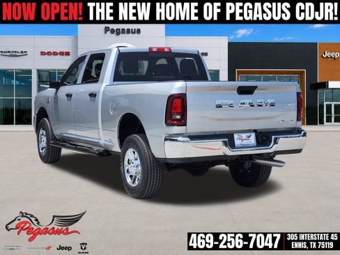 New 2026 RAM 2500 Tradesman AWD/4WD image 3