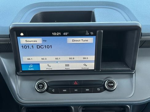 Certified 2024 Ford Maverick XLT w/ XLT Luxury Package image 5