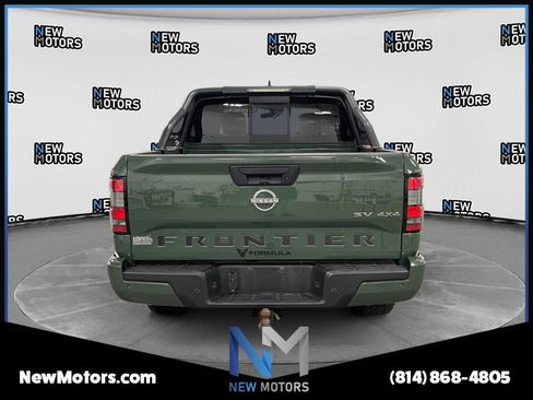 Used 2022 Nissan Frontier SV AWD/4WD image 4