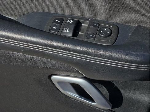 Used 2022 Dodge Challenger GT image 21