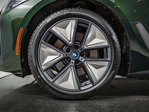 Used 2023 BMW i4 eDrive35 w/ Premium Package RWD image 10