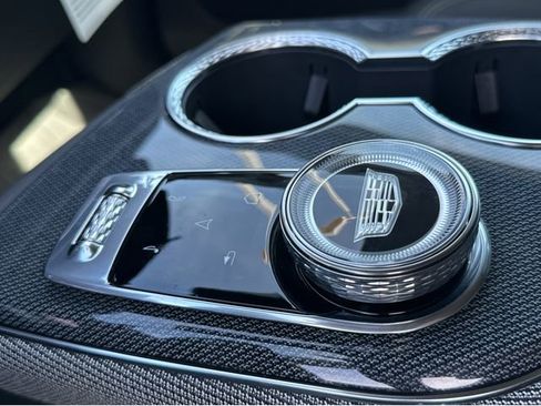 New 2026 Cadillac Optiq Sport 2 image 22
