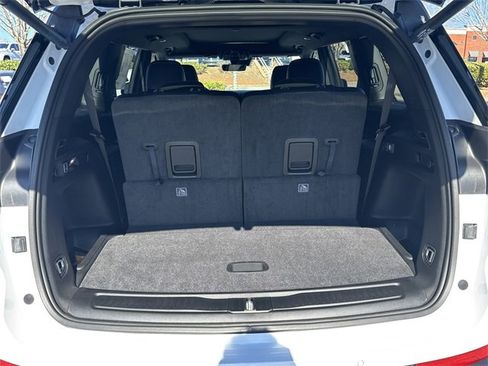 New 2025 Jeep Grand Cherokee L Limited image 14