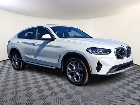 Used 2024 BMW X4 xDrive30i AWD/4WD image 1
