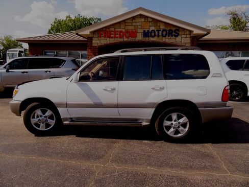 Used 2000 Toyota Land Cruiser AWD/4WD image 8
